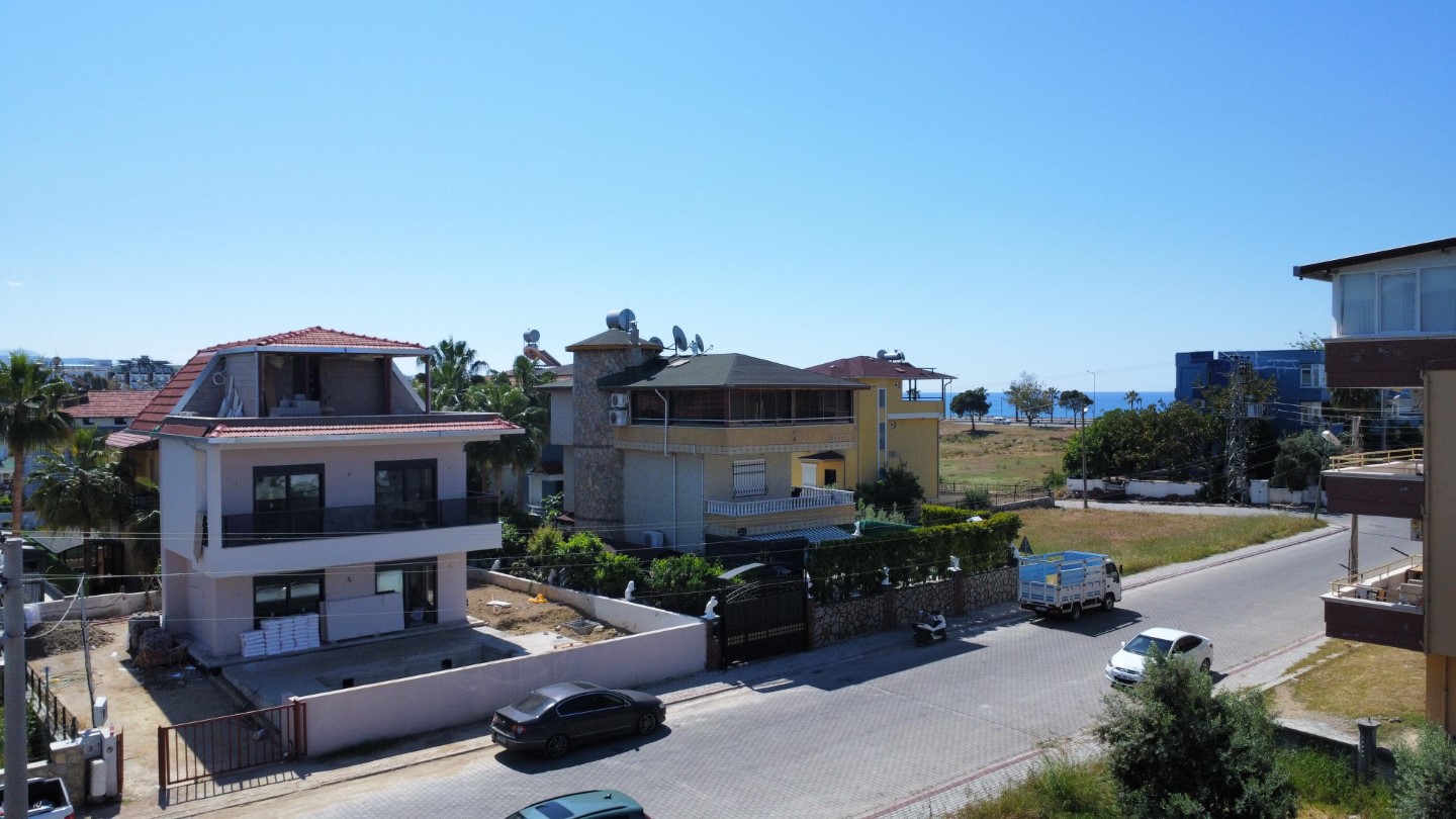 Luxury Triplex Villa for Sale in Alanya